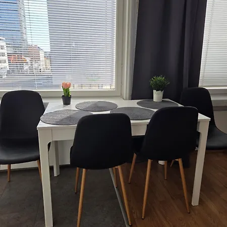 Center 3-room Apartment, Parking